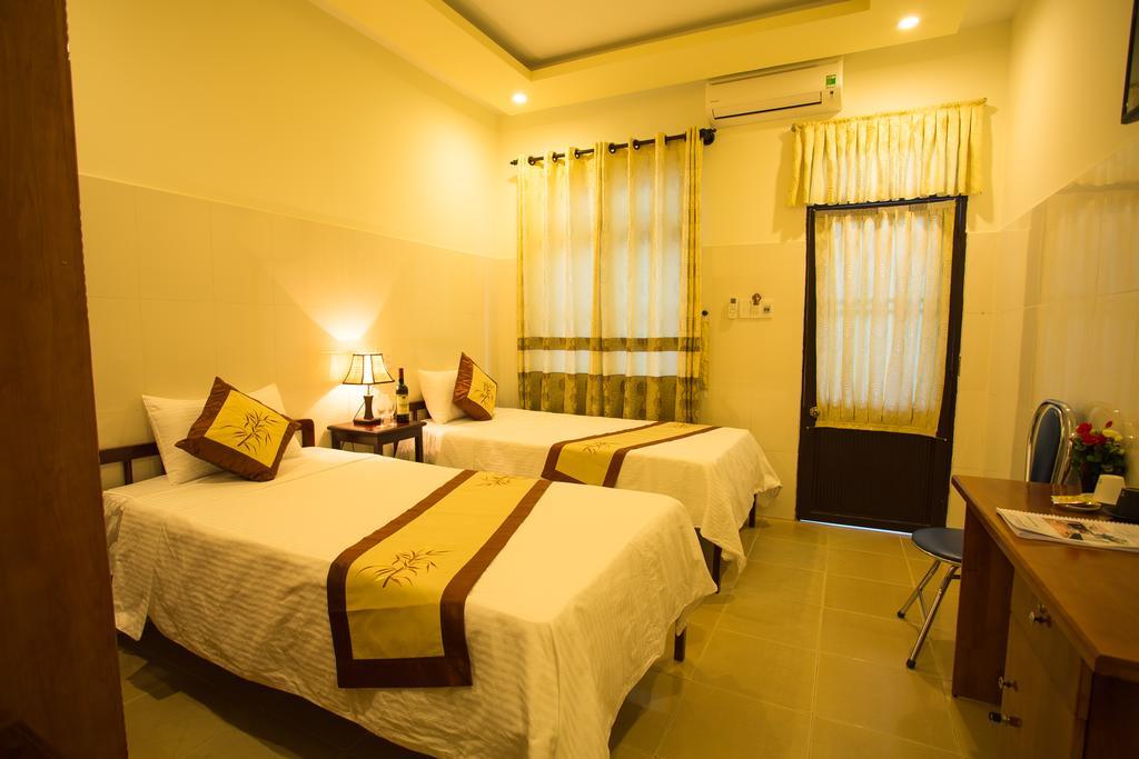 Holy Land Homestay Hoi An Exterior photo